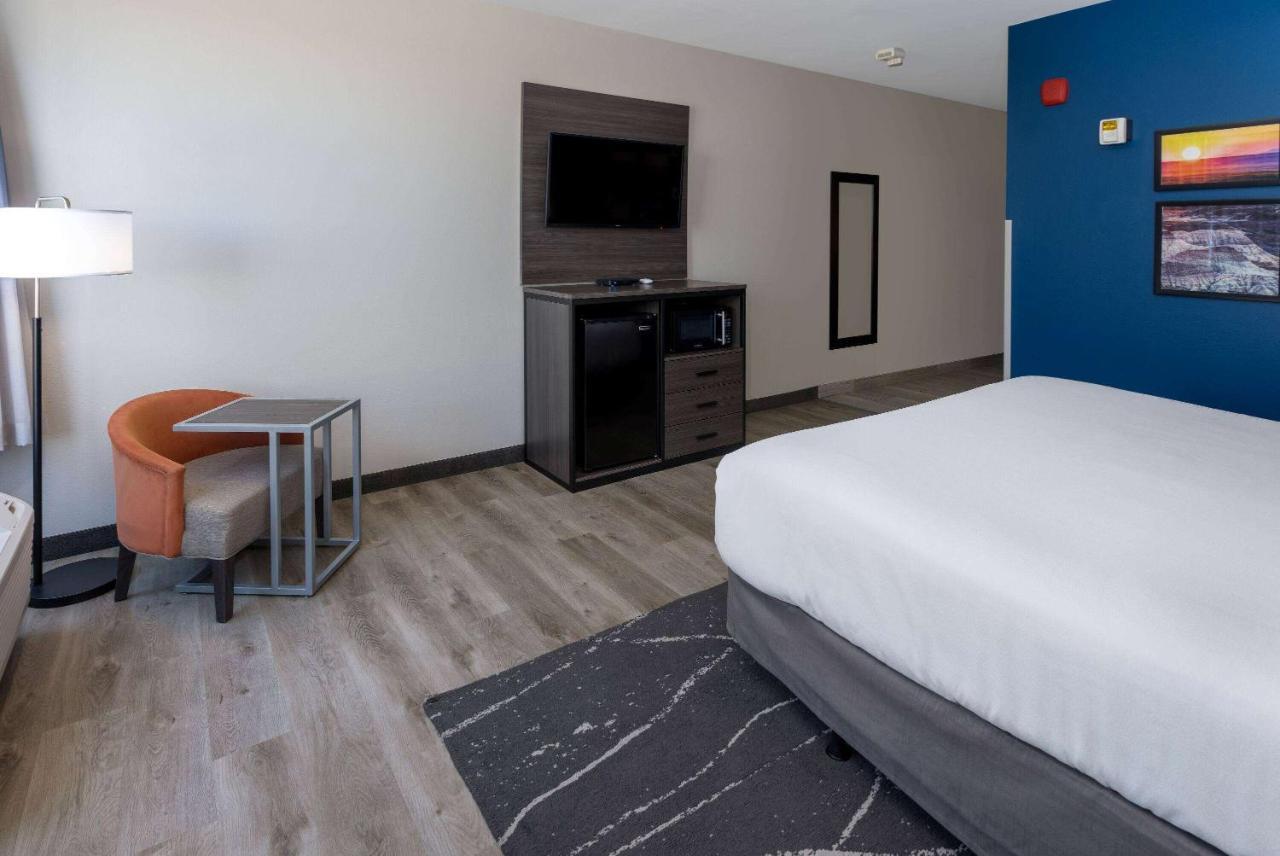 Hotel La Quinta & By Wyndham Petrified Forest 2*